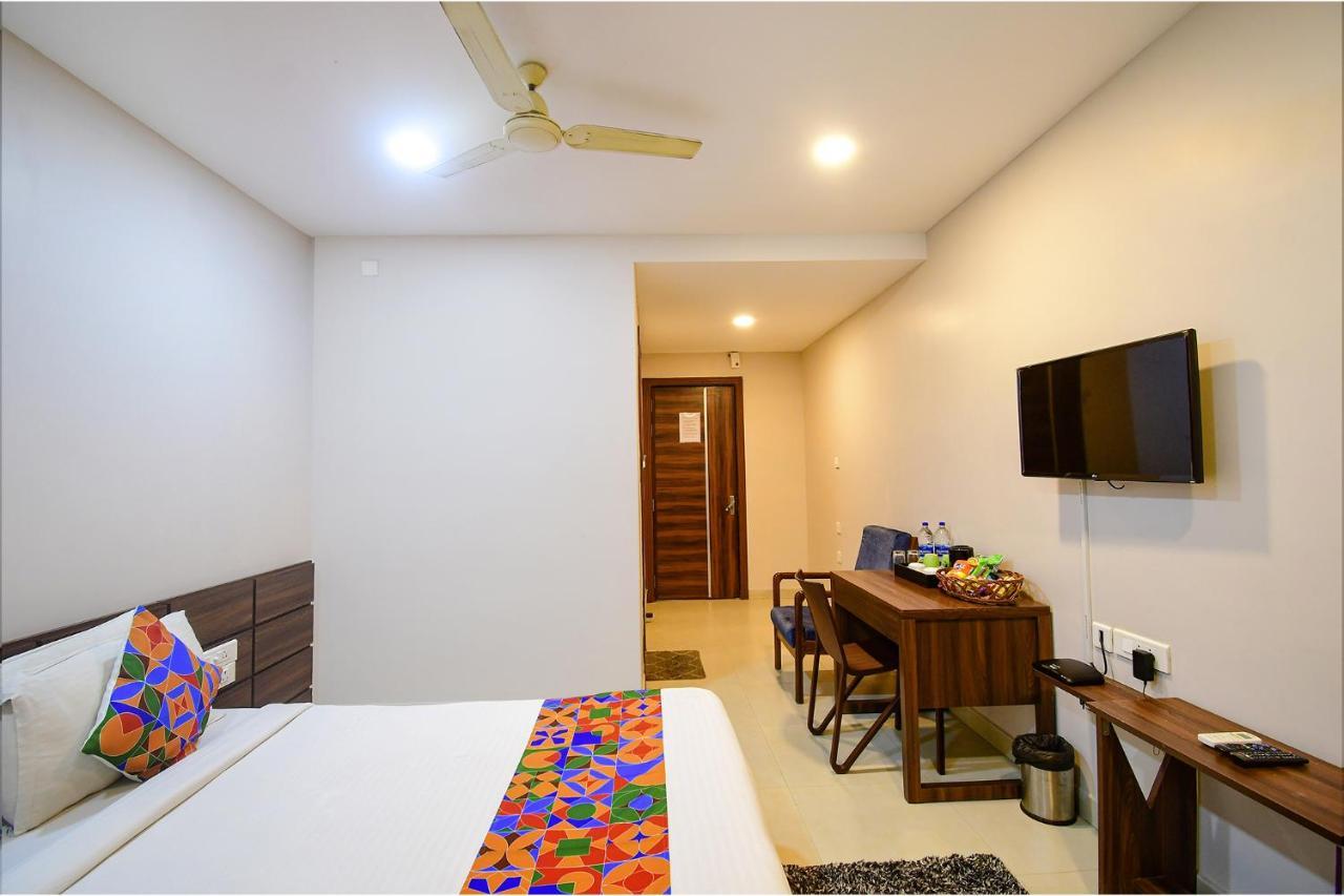 Fabhotel Royal Crystal Bhuvanesvar Kültér fotó